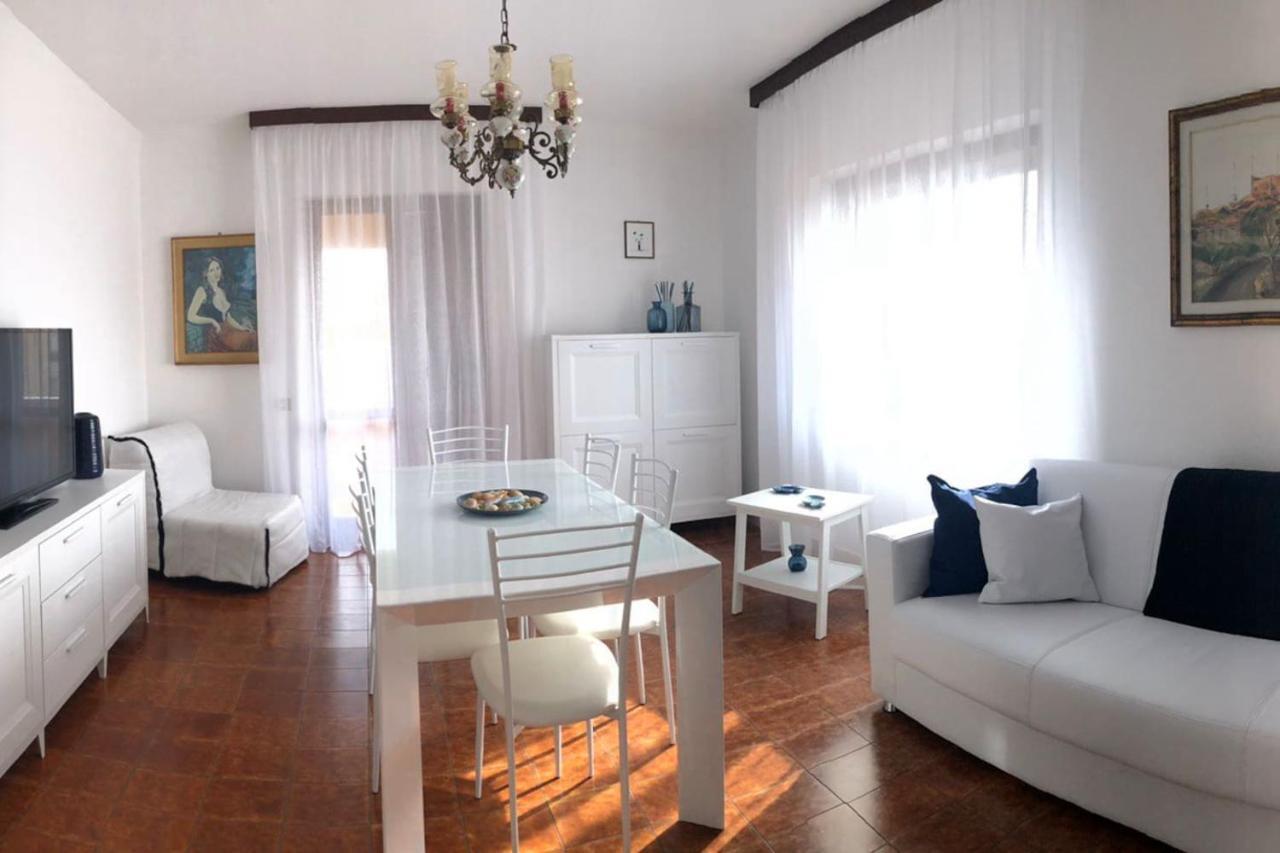 Residenza M.E.M. La Maddalena Lejlighed La Maddalena  Eksteriør billede